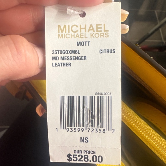 Michael Kors Handbag - Picture 3 of 4